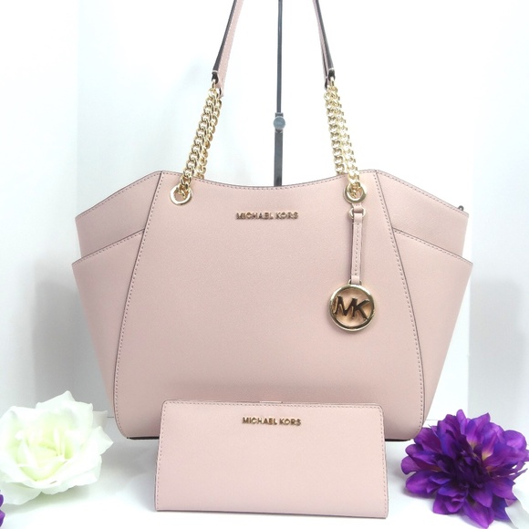 Michael Kors Handbags - NWT Michael Kors Jet Set Chain Tote & Wallet